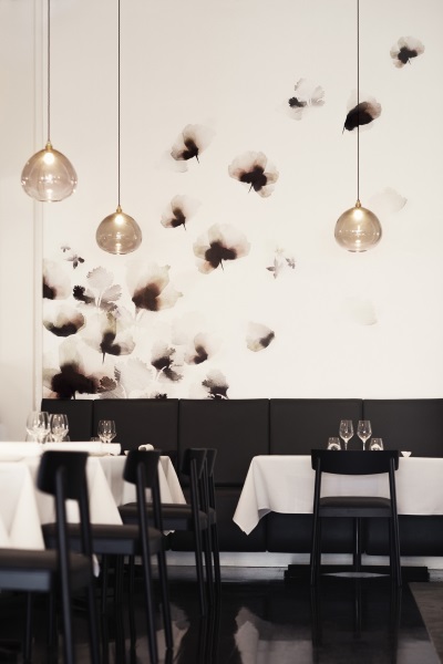 Emma Hayes Custom #Wallpaper Project - The French Cafe 2014 - Photographer Dean Foster - #customwallpaper | designlibrary.com.au