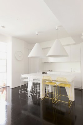 17 White Kitchen Designs Inpirations - desire to inspire - www.designlibrary.com.au