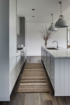 13 White Kitchen Designs Inpirations - www.designlibrary.com.au - Tania Handelsmann - North Sydney House