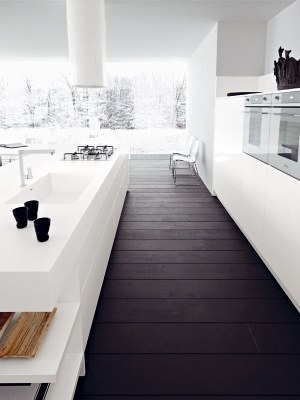 13 White Kitchen Designs Inpirations - www.designlibrary.com.au - image via Urbanite Tumblr