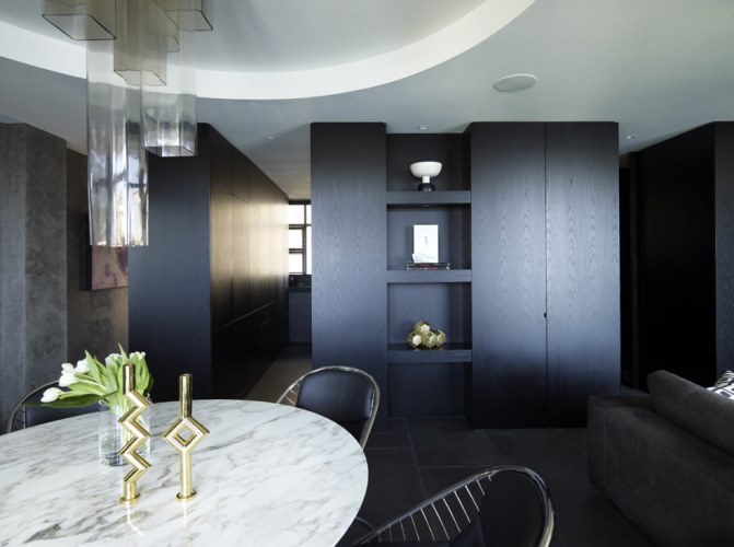 #31DaysofDesignFabulous - www.designlibrary.com.au - Day 13 -Greg Natale #Interior Design Elizabeth Bay Apartment Dining Table